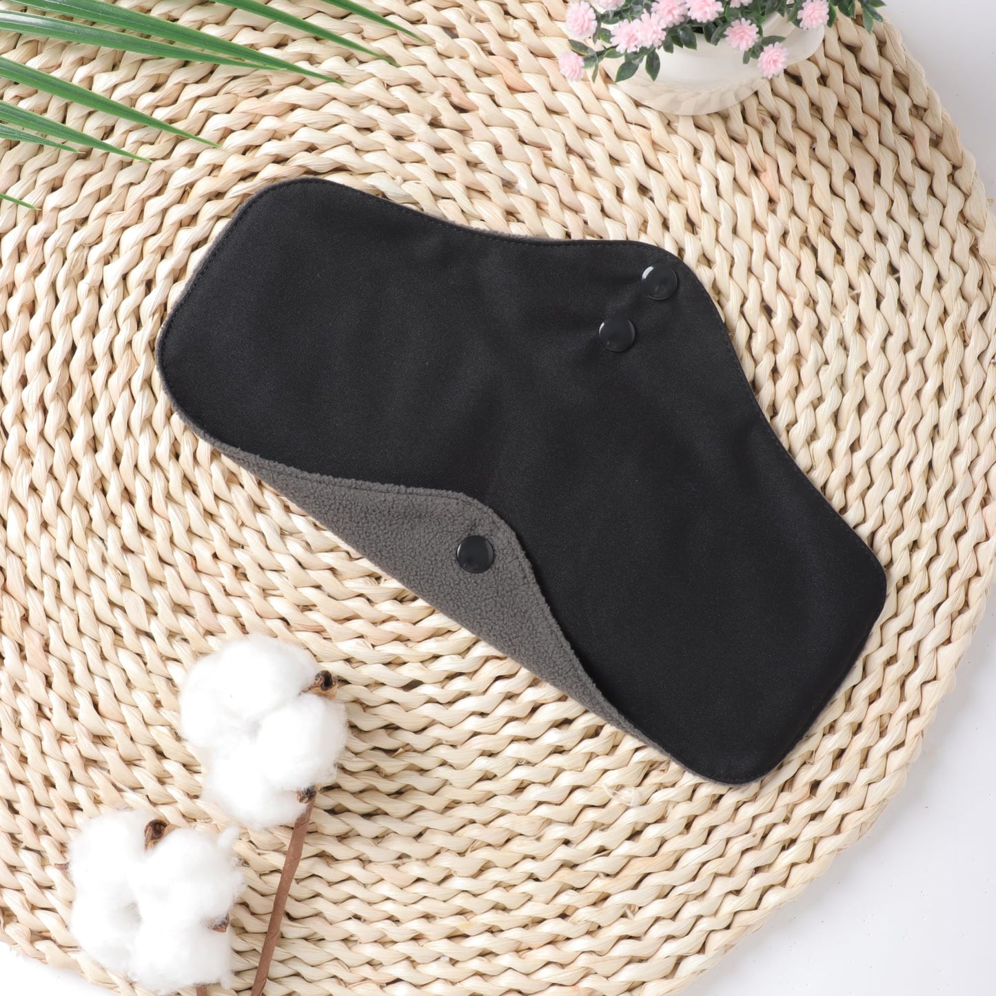 Large Random Prints Reusable Cloth Menstrual Pads Waterproof Sanitary Pads (5randompads)